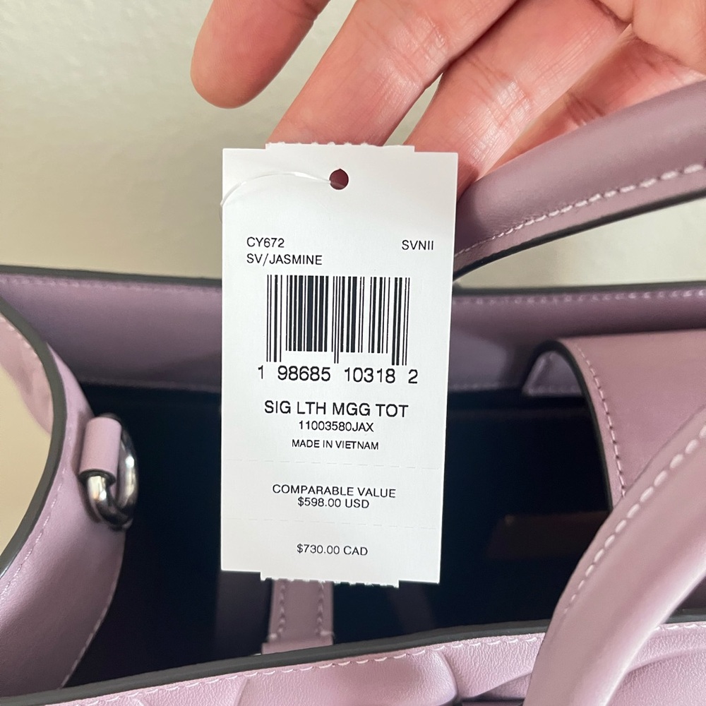 NWT Coach Maggie Large Tote Bag In Signature Leather CY672🦋 - Picture 2 of 10
